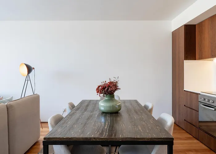 Viva Serralves Patio *